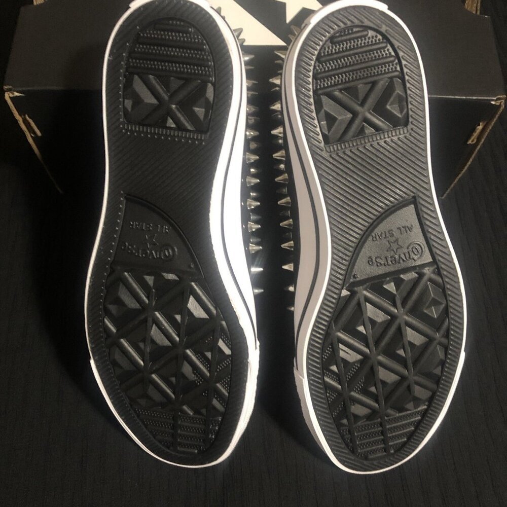 Converse Women Chuck Taylor All Star Chrome Low-Top Sneakers, Size 7, A06454C - Picture 4 of 7